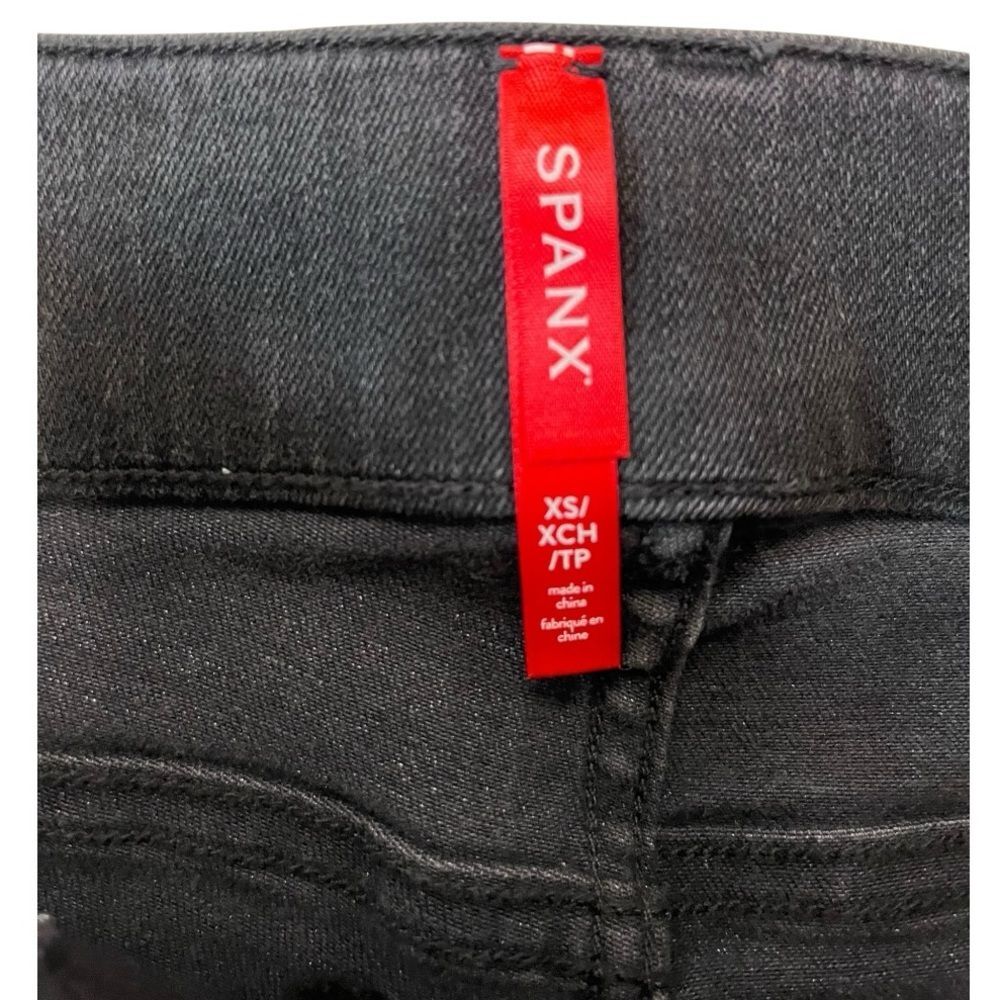 NWT SPANX | 20355R Vintage Black Straight Leg Jeans XS‎ - Picture 9 of 12